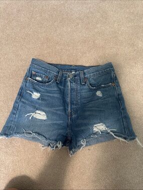 Women’s Levi’s Jean shorts